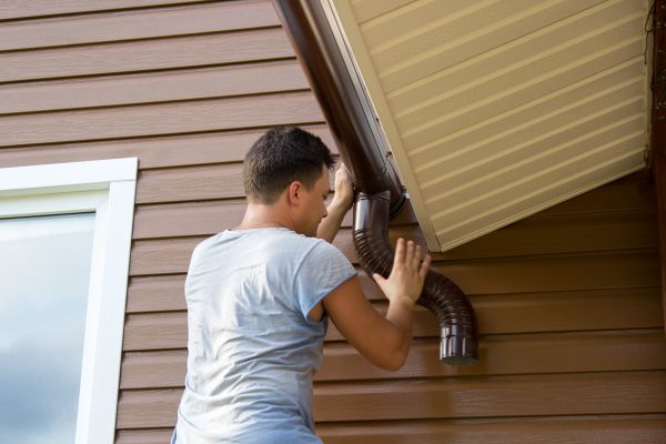 Porch Gutter Repair in Glendale