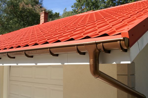 Barn Gutter Replacement in Glendale