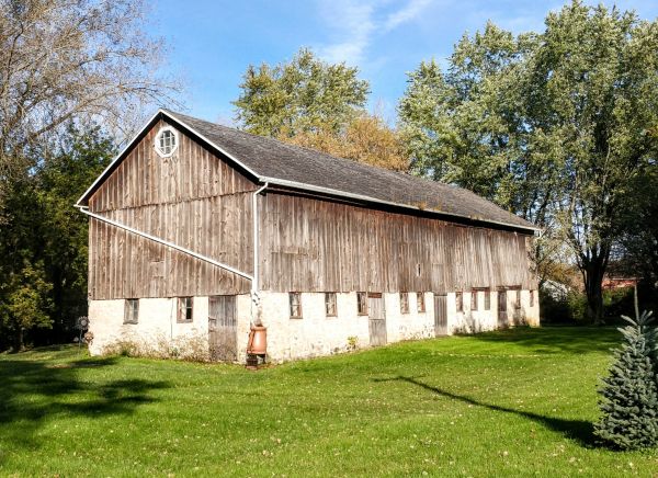 Barn Gutter Repair in Glendale