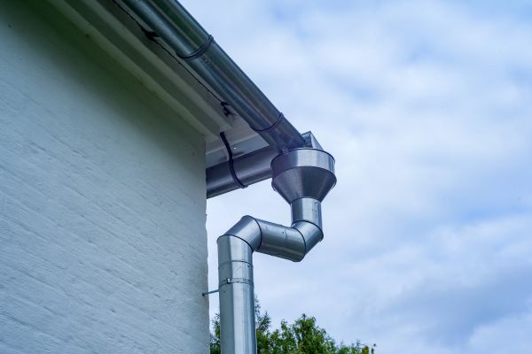 Metal Downspout Replacement in Glendale