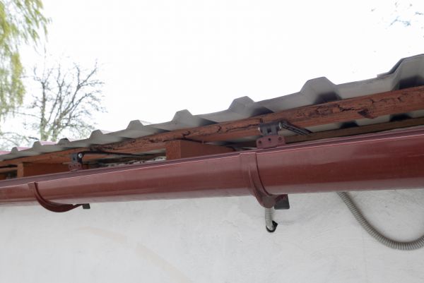 Round Gutters Installation in Glendale
